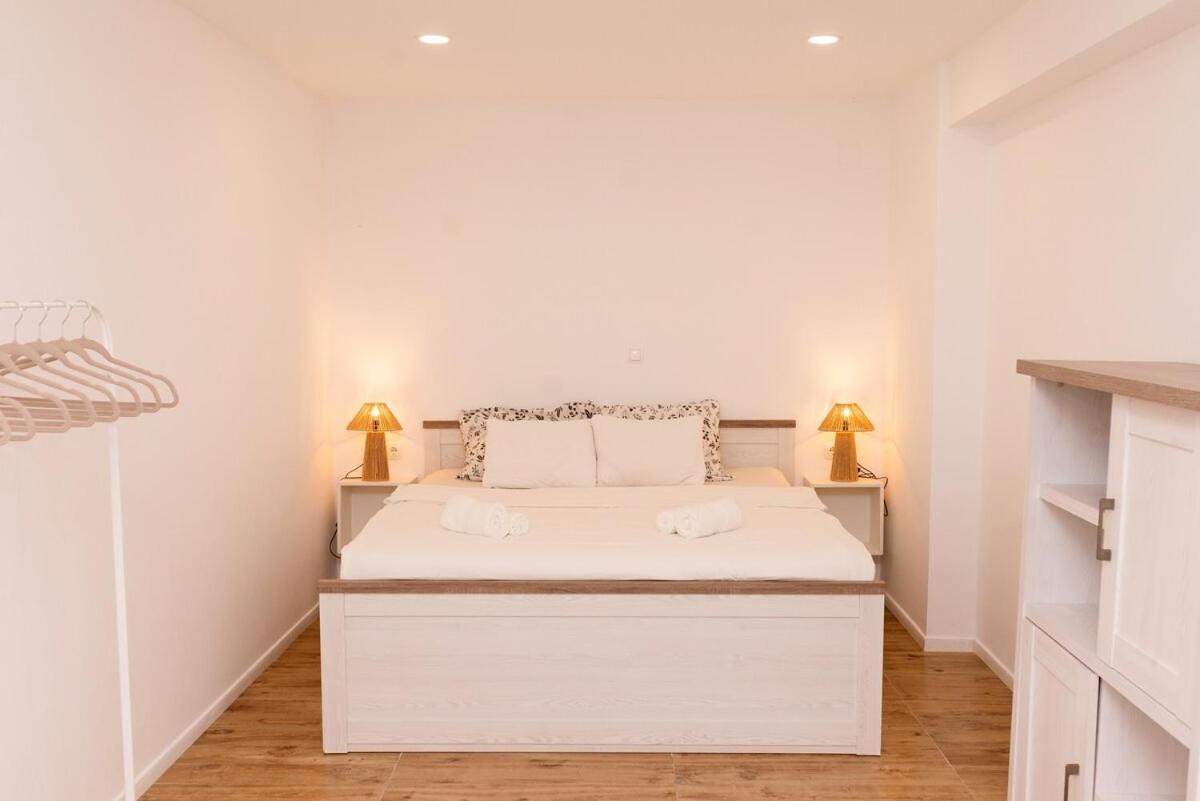 Hvar Home Apartments Hvar Town Extérieur photo