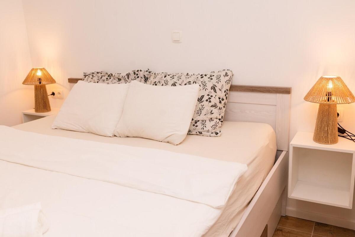 Hvar Home Apartments Hvar Town Extérieur photo